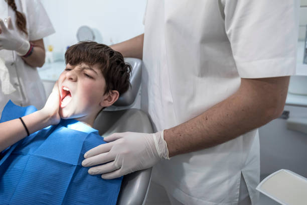 Best Broken or Chipped Tooth Repair in Manasota Key, FL